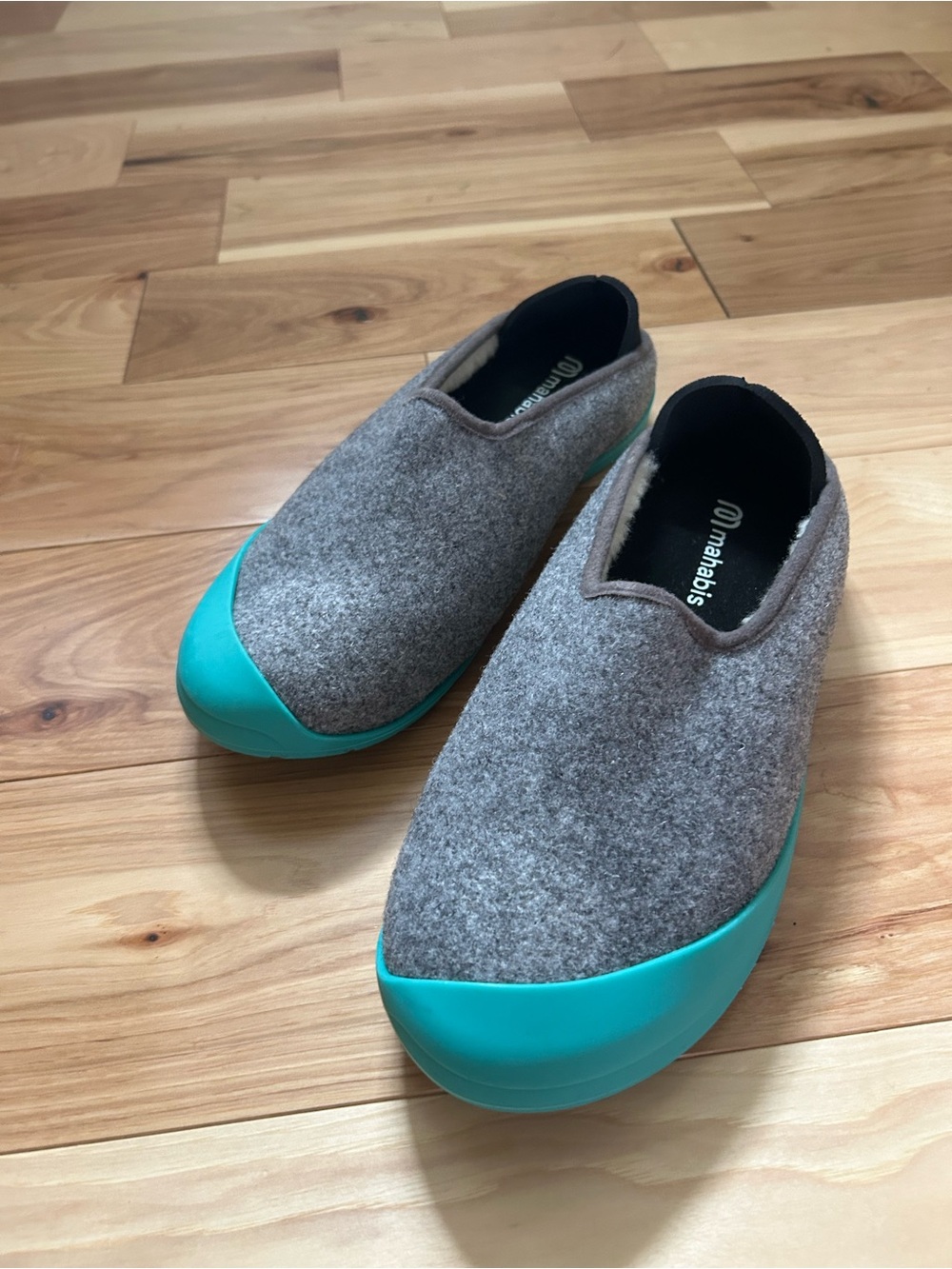 NWOB Mahabis Classic Slipper Shoes Size 41